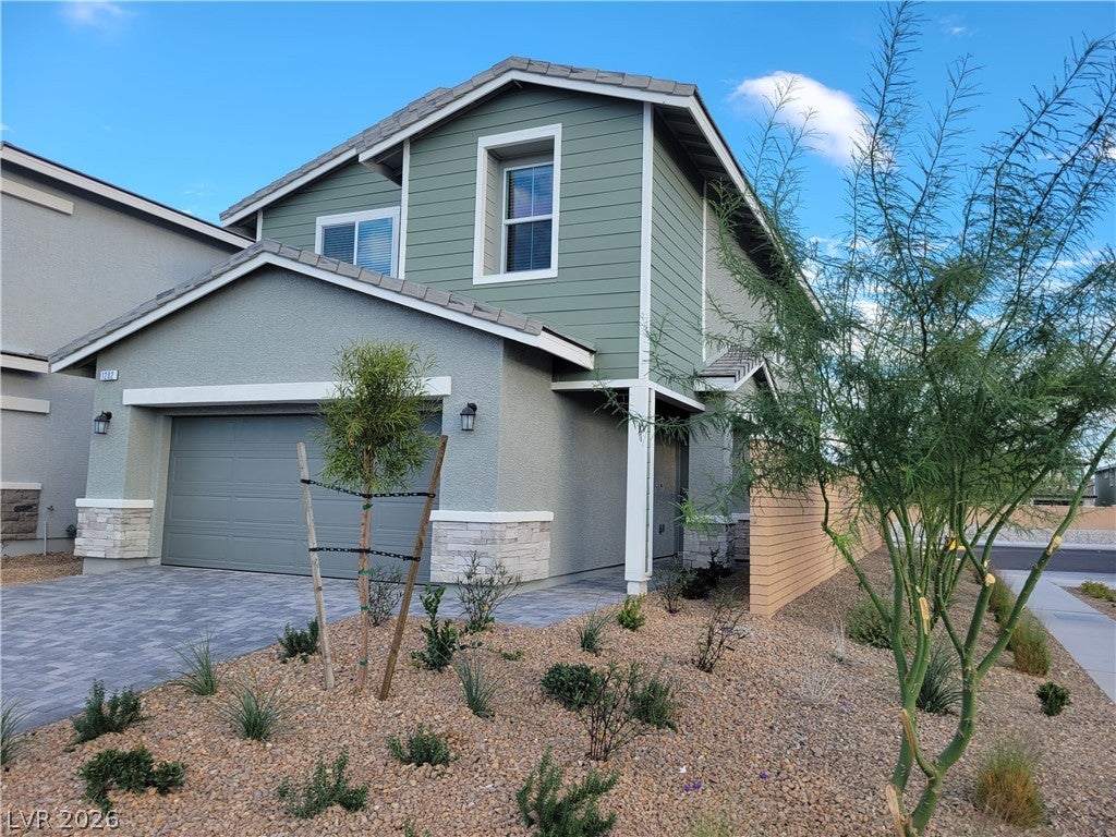 1202 Sun Parakeet Drive