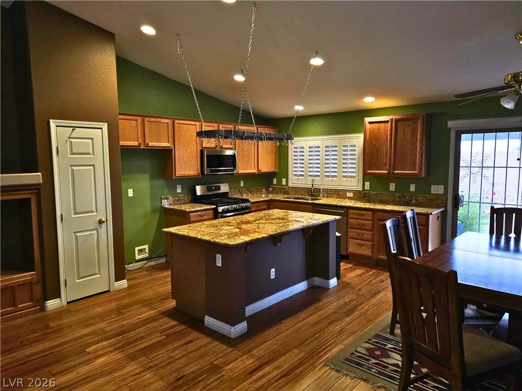 5932 Crestmont Drive