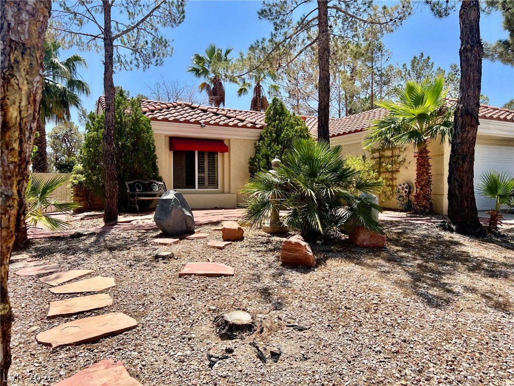 2712 Crown Ridge Drive