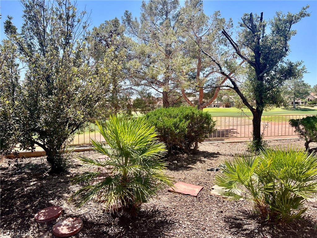 2712 Crown Ridge Drive