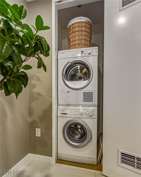 Tiny photo for 3722 Las Vegas Boulevard #706, Las Vegas, NV 89158 (MLS # 2737535)