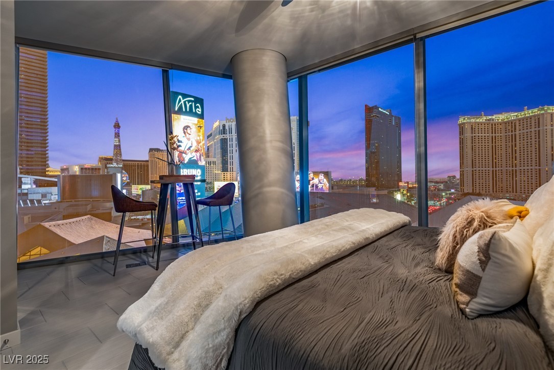 3722 Las Vegas Boulevard 706