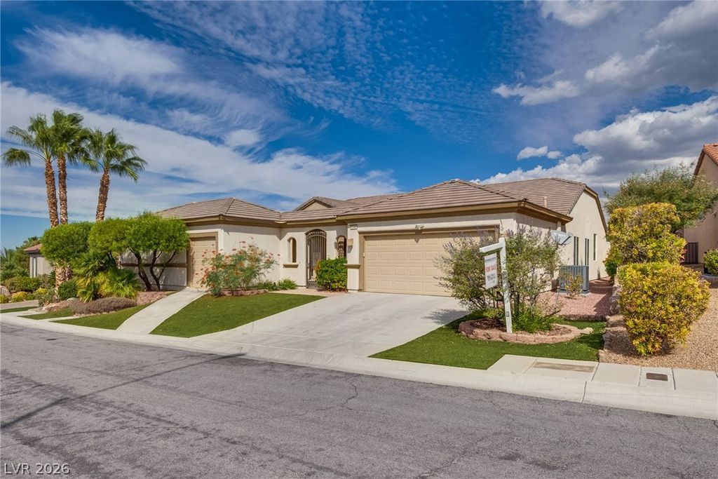 Photo of 2348 Kalkaska Drive, Henderson, NV 89044 (MLS # 2776321)