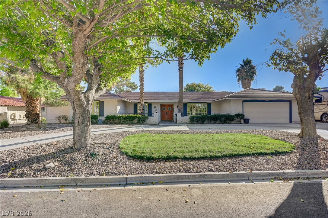 3689 N Rosecrest Circle