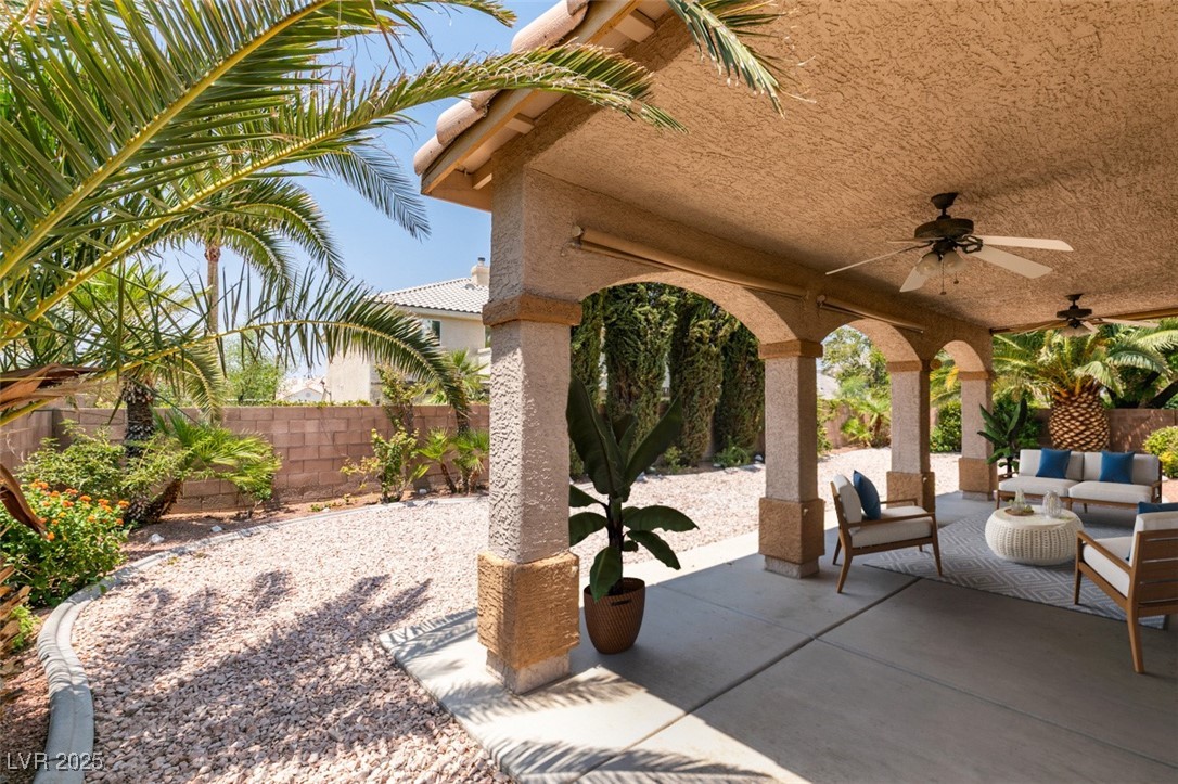 Henderson, Nevada 89074, United States, 4 Bedrooms Bedrooms, ,3 BathroomsBathrooms,Residential,Active,172816