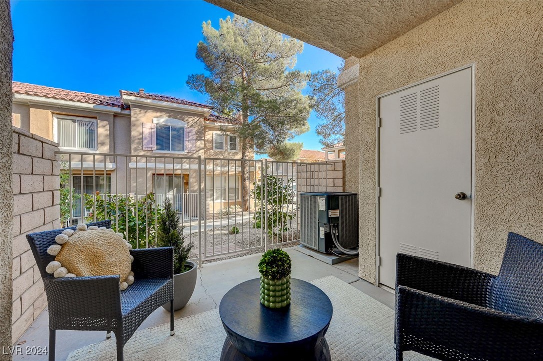 251 S Green Valley Parkway #4813, Henderson, Nevada image 3