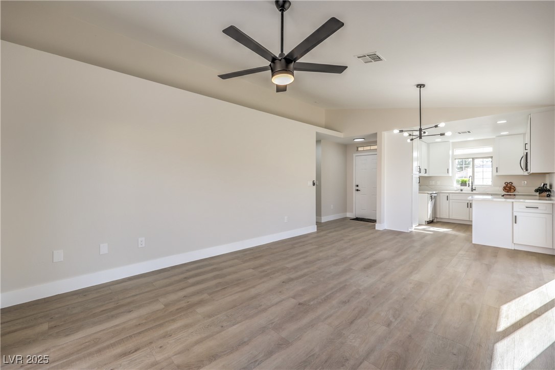2629 Blue Reef Drive, North Las Vegas, Nevada image 4