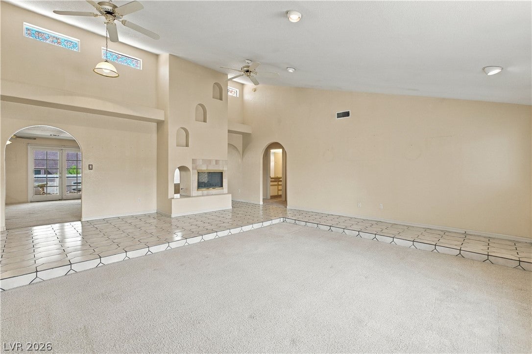 921 Primrose Lane