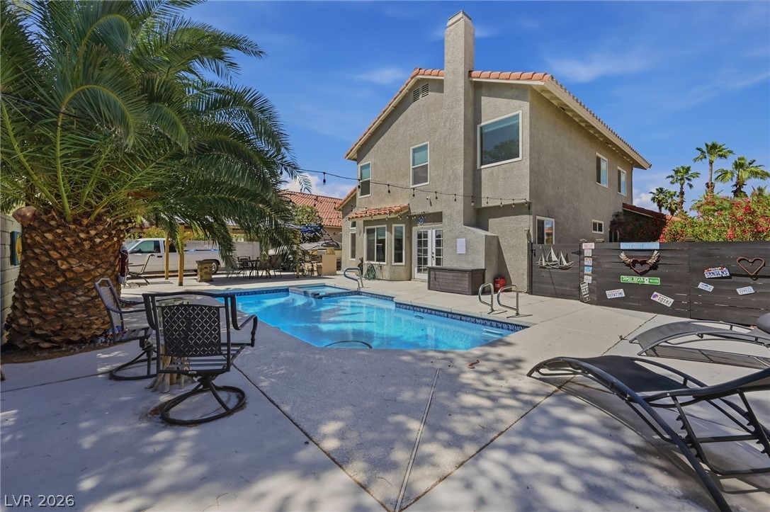 1445 Heather Oaks Way