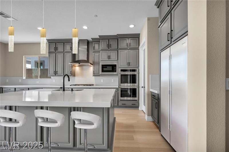 2194 Pigeon Hawk Street