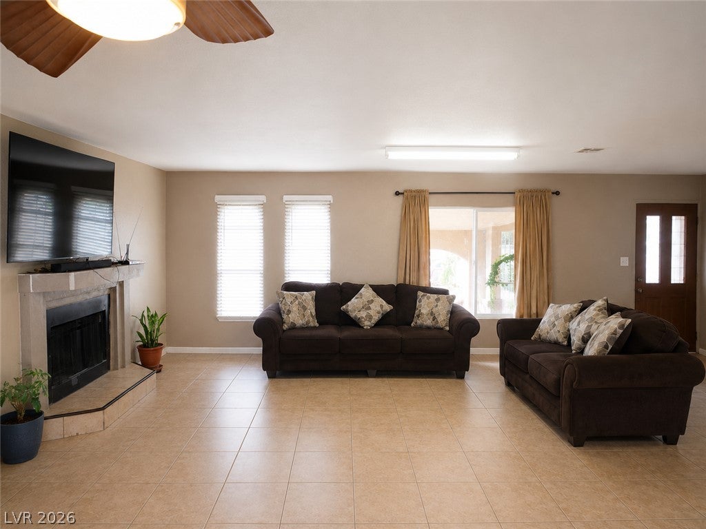 905 Zola Circle