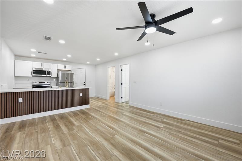 488 Albert Avenue 3