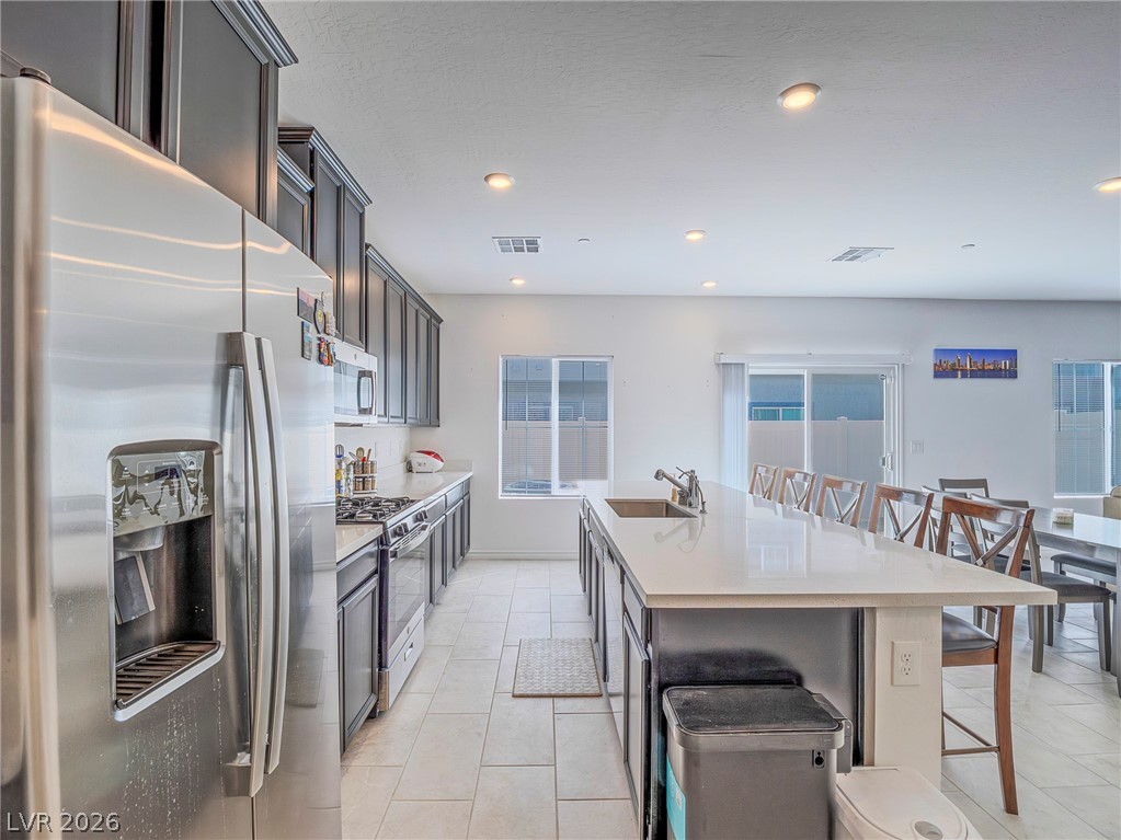 7236 N Decatur Boulevard 4