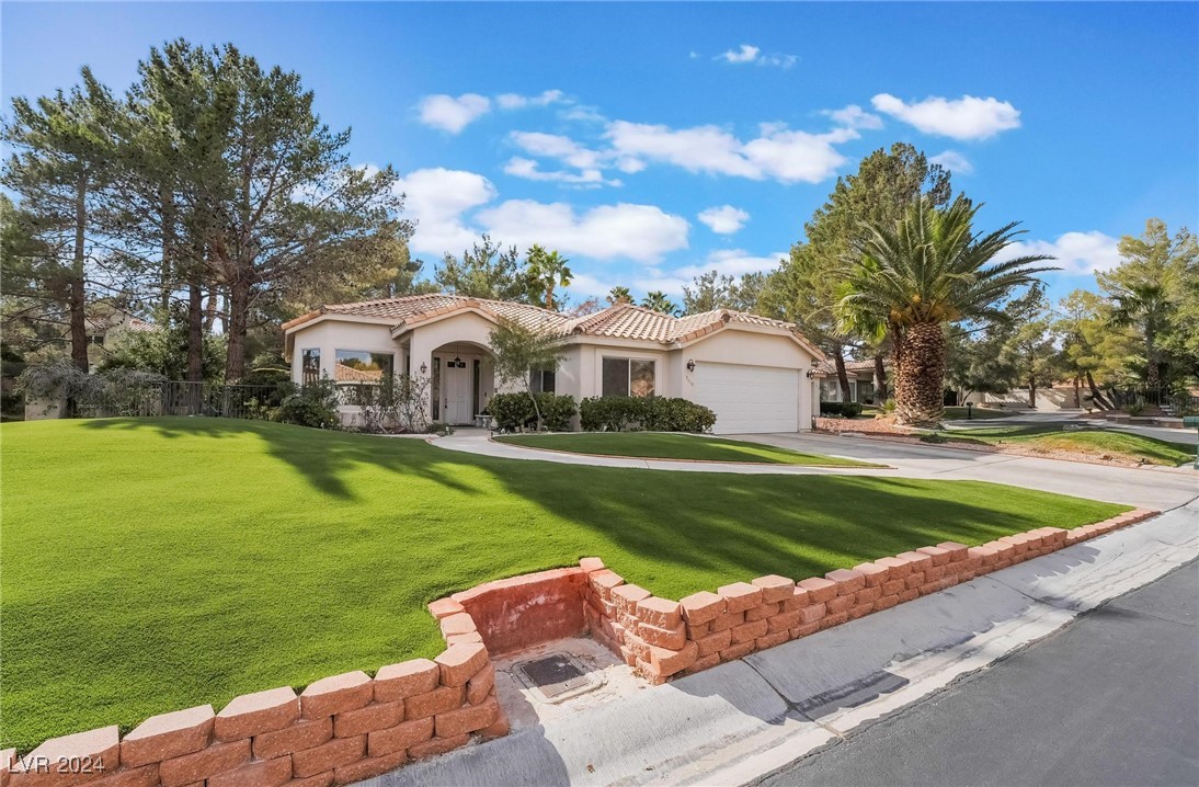 9029 Rivers Edge Drive, Las Vegas, Nevada image 3