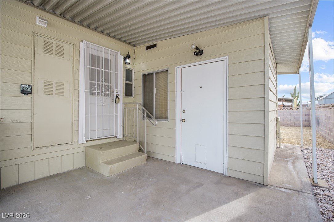 Properties 3 4955 Ridge Avenue