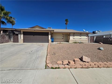 Homes For Rent - 7016 Hurricane Way #A<br/> Las Vegas, NV 89145