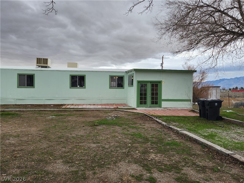 1111 W Hardy Lane