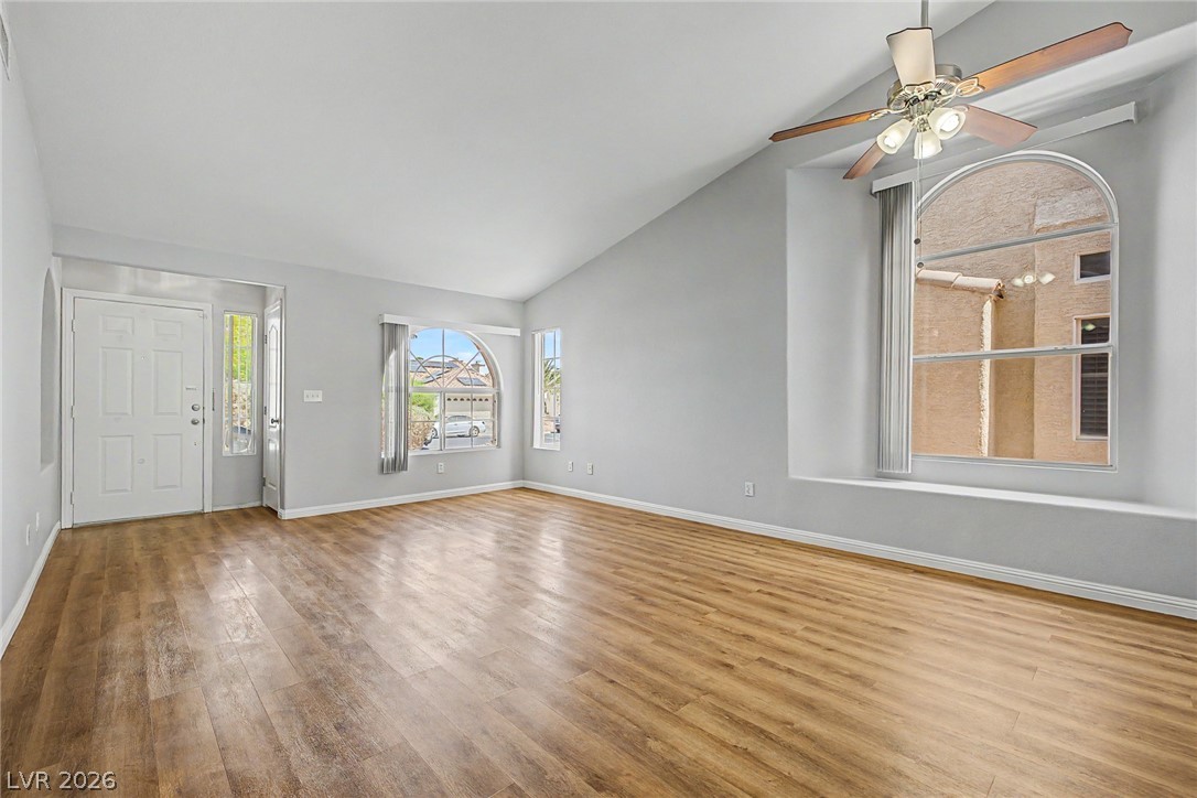 1905 Grand Prairie Avenue