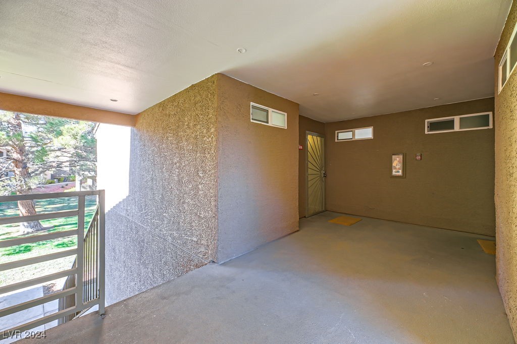 2121 Blue Breeze Drive #205, Las Vegas, Nevada image 4