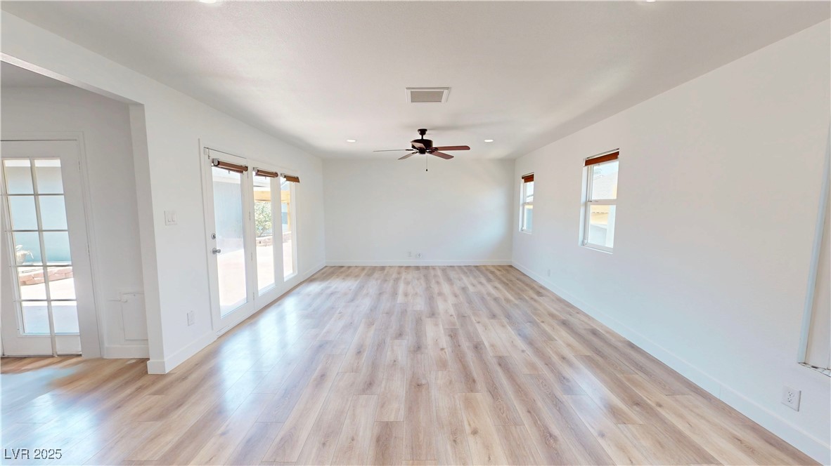 Las Vegas, Nevada 89104, United States, 4 Bedrooms Bedrooms, ,2 BathroomsBathrooms,Residential,Active,108527