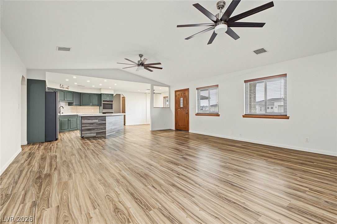 281 E Kimberly Drive