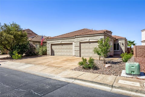 Homes For Sale - 630 Backbone Mountain Drive<br/> Clark County, Henderson, NV 89012