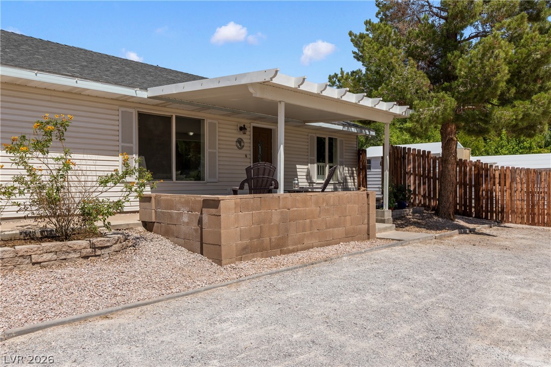 208 W Alma Street