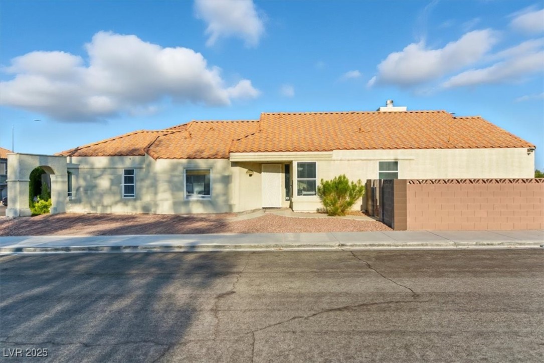 Properties 3 7873 Mt Whitney Circle