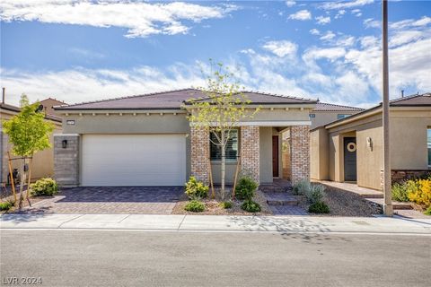 Featured picture for the property 2574585