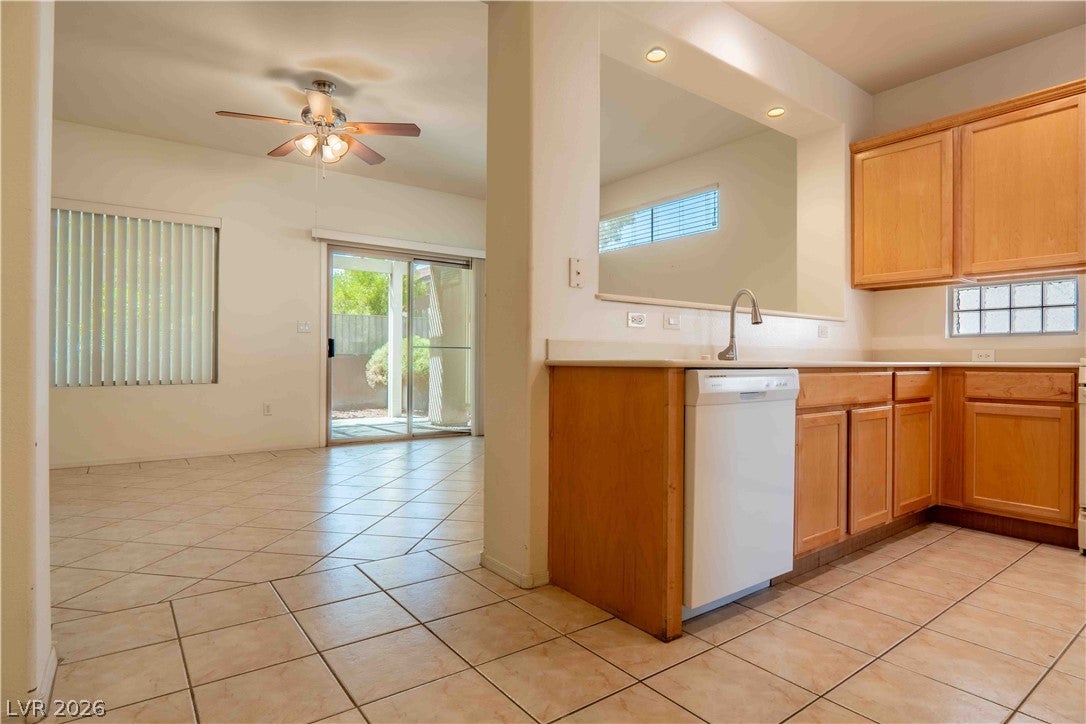 543 Towering Vista Place