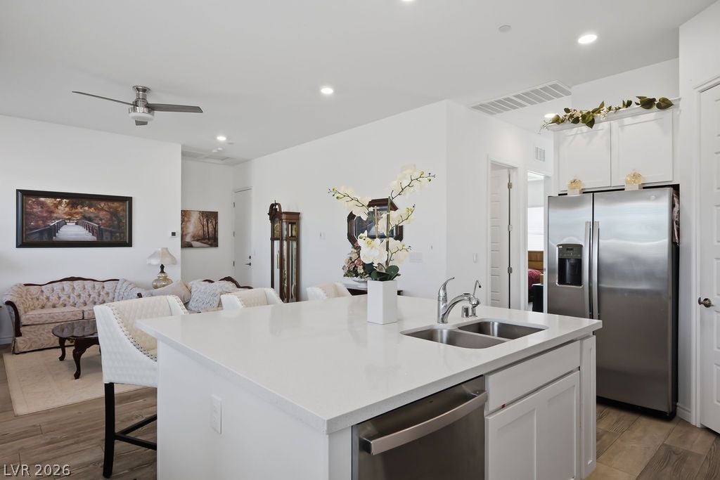 794 Charming Holly Street