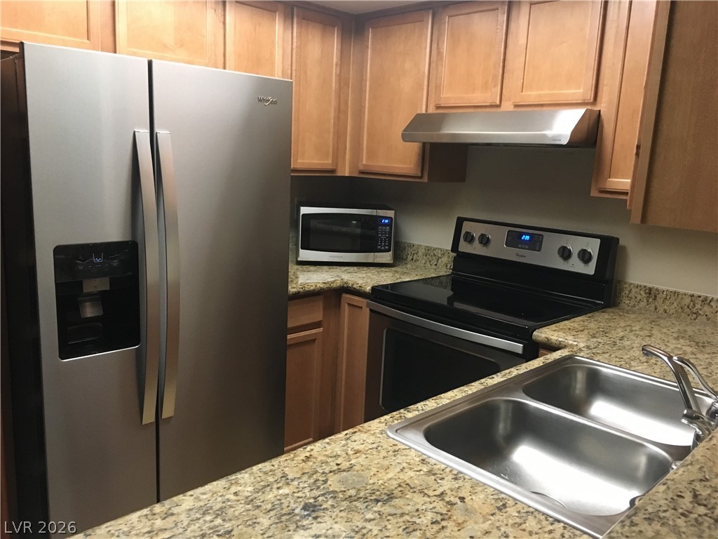 1455 E Katie Avenue G12