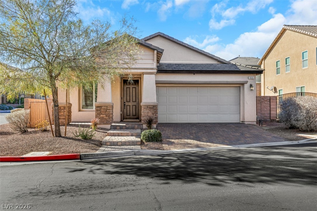 7035 Thistle Ridge Street