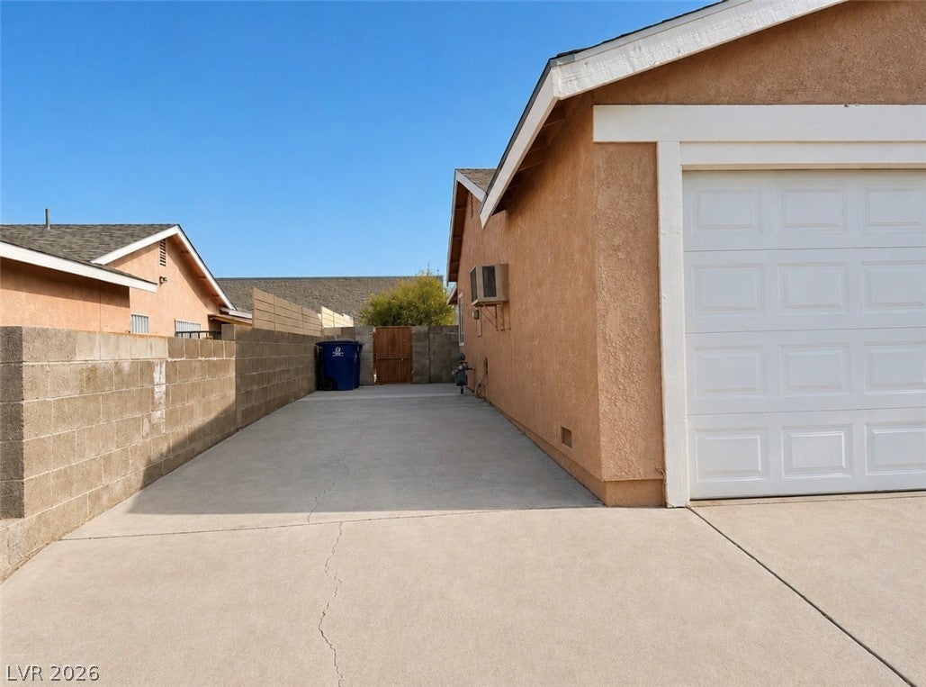 7121 Pleasant View Avenue