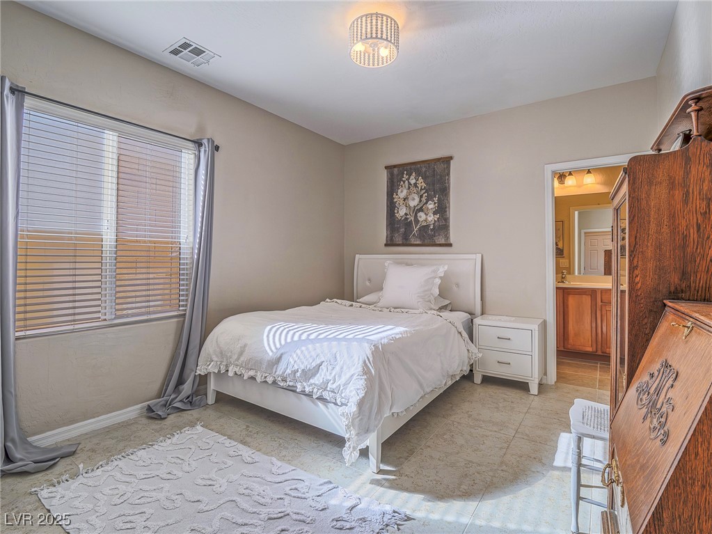 Henderson, Nevada 89044, United States, 4 Bedrooms Bedrooms, ,4 BathroomsBathrooms,Residential,Active,250100