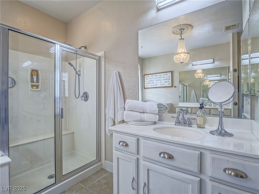 Henderson, Nevada 89044, United States, 4 Bedrooms Bedrooms, ,4 BathroomsBathrooms,Residential,Active,250100