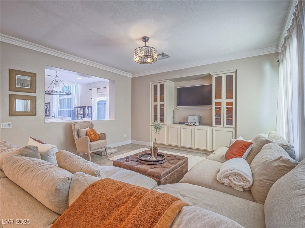 Henderson, Nevada 89044, United States, 4 Bedrooms Bedrooms, ,4 BathroomsBathrooms,Residential,Active,250100