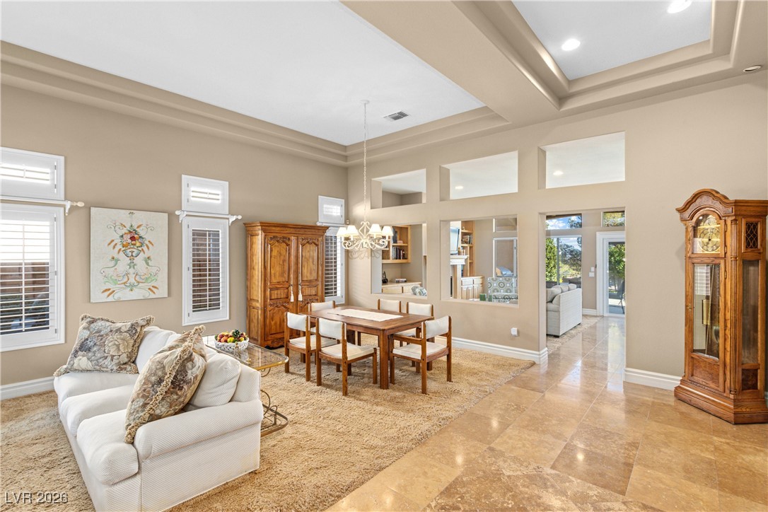 3024 Highland Falls Drive