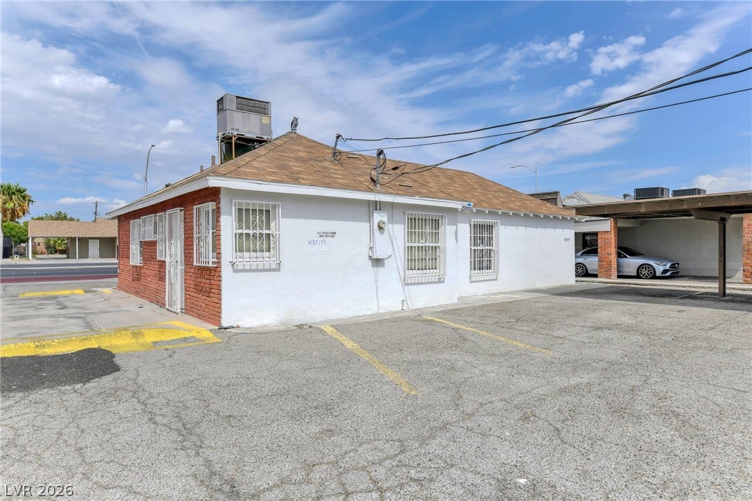 1601 S MARYLAND