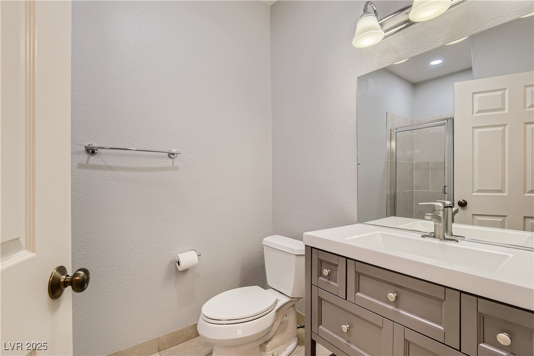 Las Vegas, Nevada 89145, United States, 2 Bedrooms Bedrooms, ,2 BathroomsBathrooms,Residential,Active,93837
