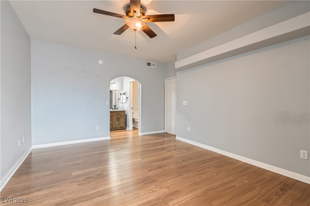 Las Vegas, Nevada 89145, United States, 2 Bedrooms Bedrooms, ,2 BathroomsBathrooms,Residential,Active,93837