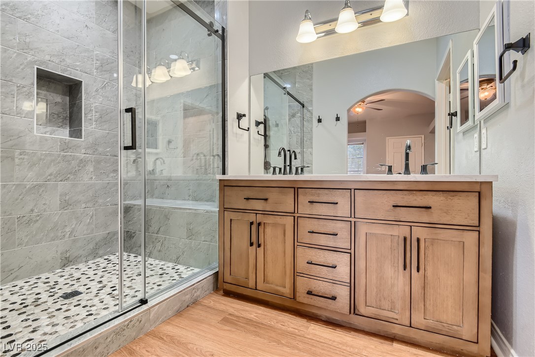 Las Vegas, Nevada 89145, United States, 2 Bedrooms Bedrooms, ,2 BathroomsBathrooms,Residential,Active,93837