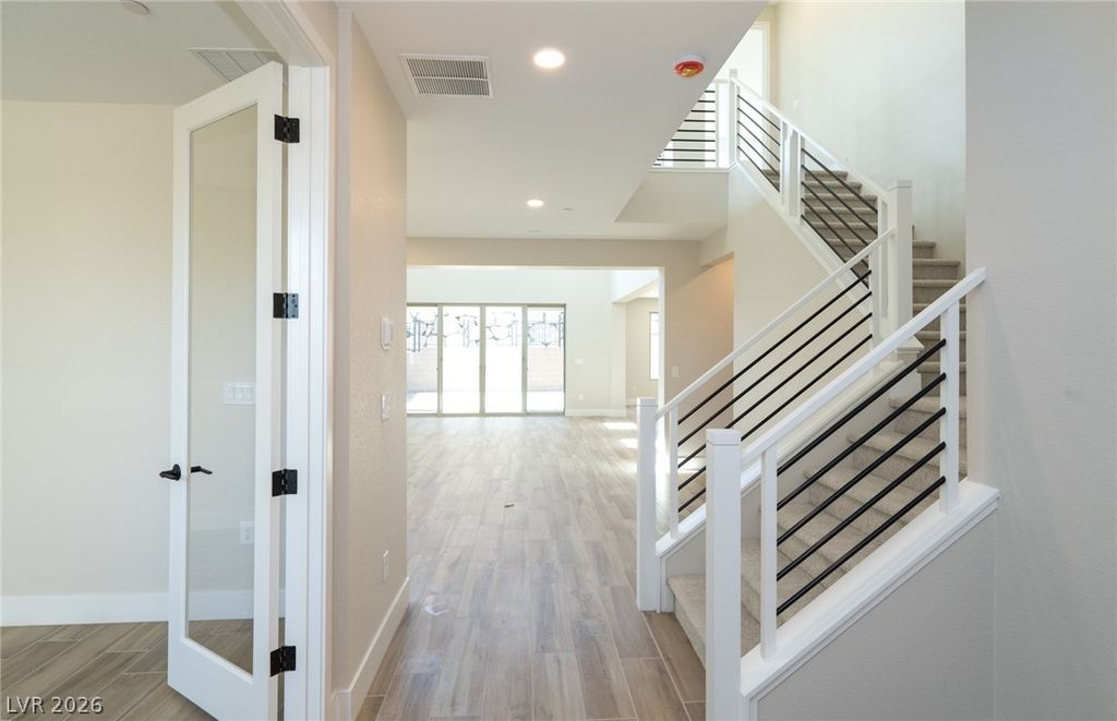 Photo of 997 Estates Bend Court, Las Vegas, NV 89138 (MLS # 2770445)