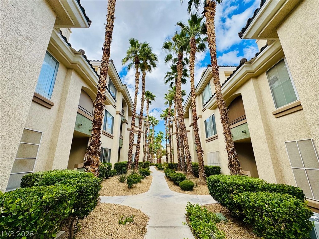 7139 S Durango Drive 116