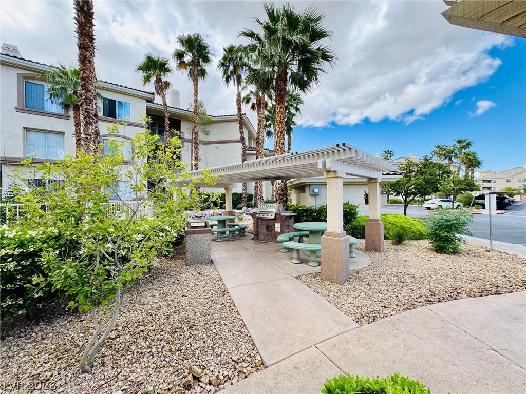 7139 S Durango Drive 116