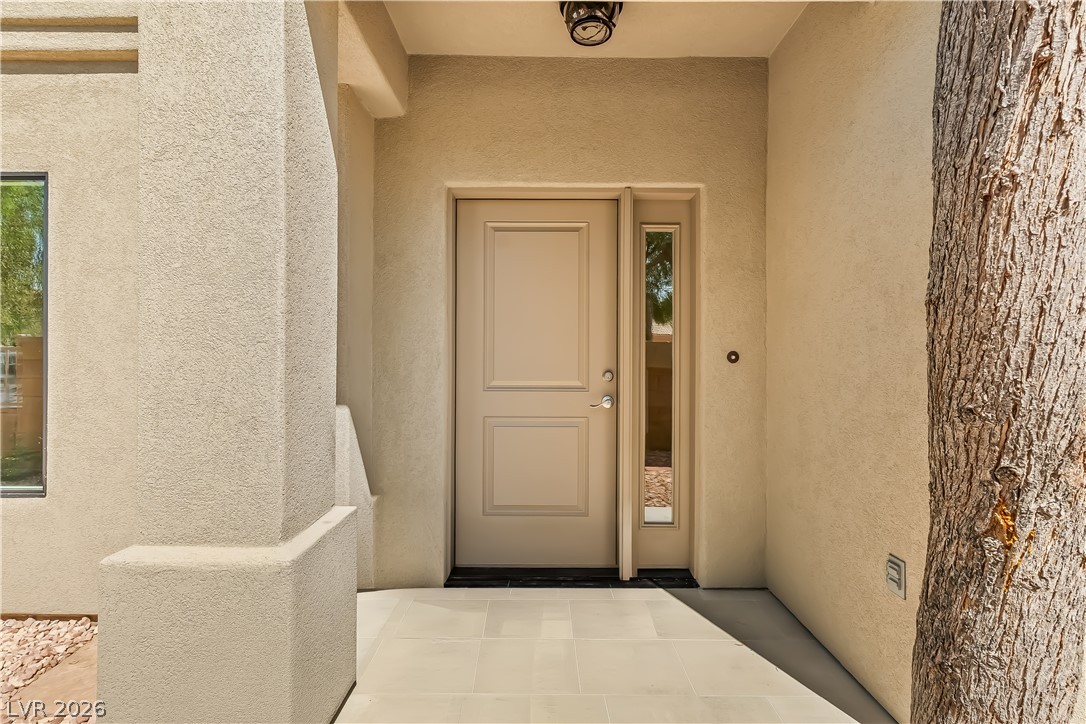 1427 Palm Drive