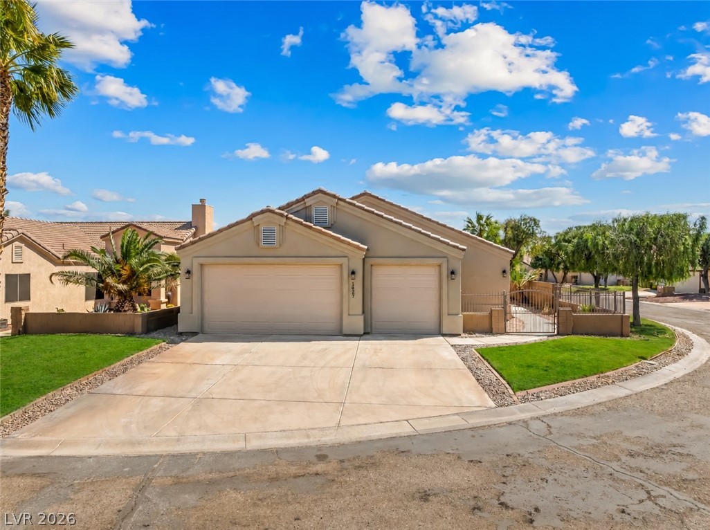 1427 Palm Drive