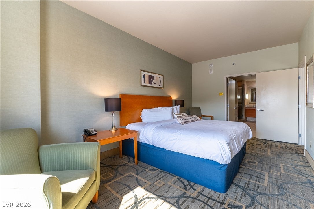 211 E Flamingo Road 702