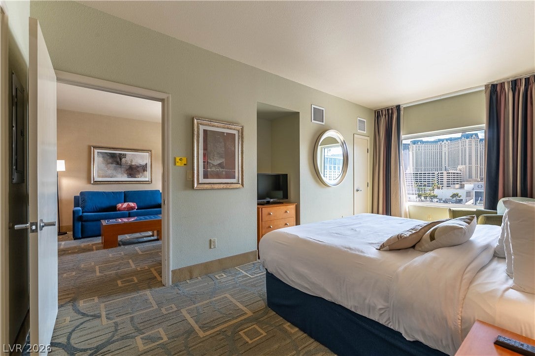 211 E Flamingo Road 702