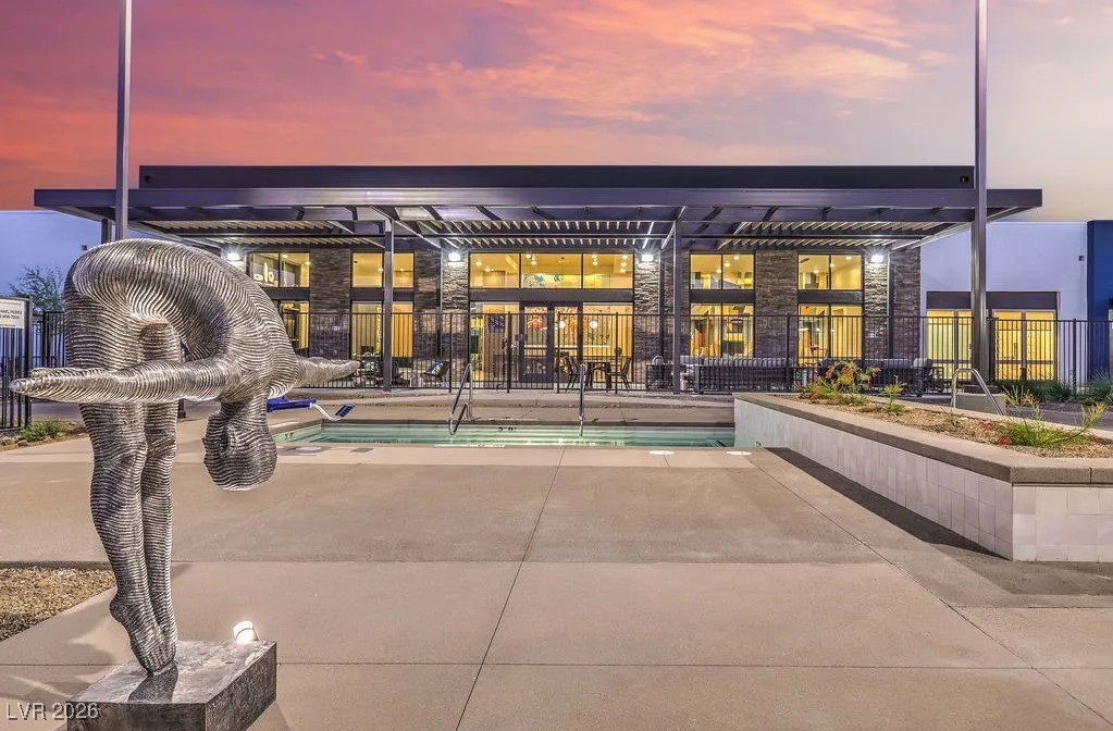 4555 Camino Al Norte B1